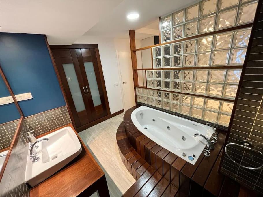Super Mar Azul En Salou Apartment Exterior photo